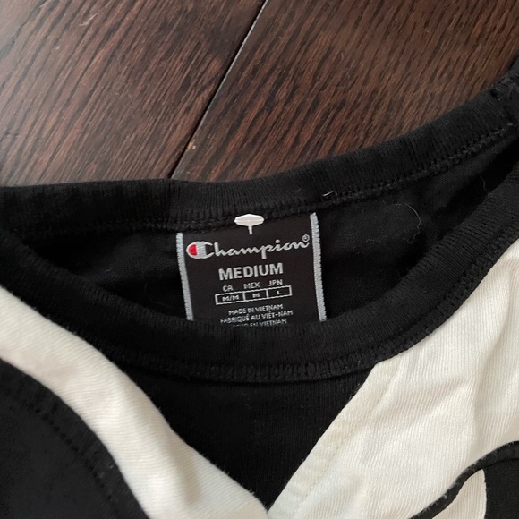 Champion long sleeve - Picture 5 of 6